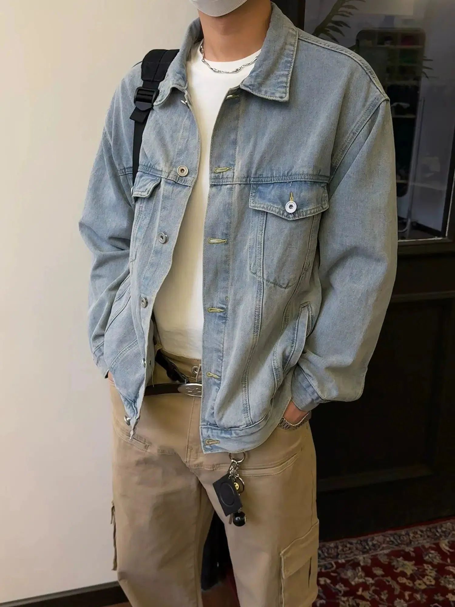Nine Washed Flap Pockets Denim Jacket